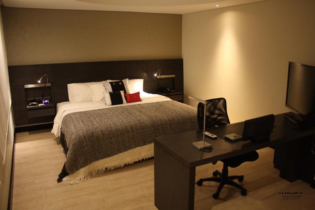 Casa Gaitan Cortes Hotel Bogota Kamer foto